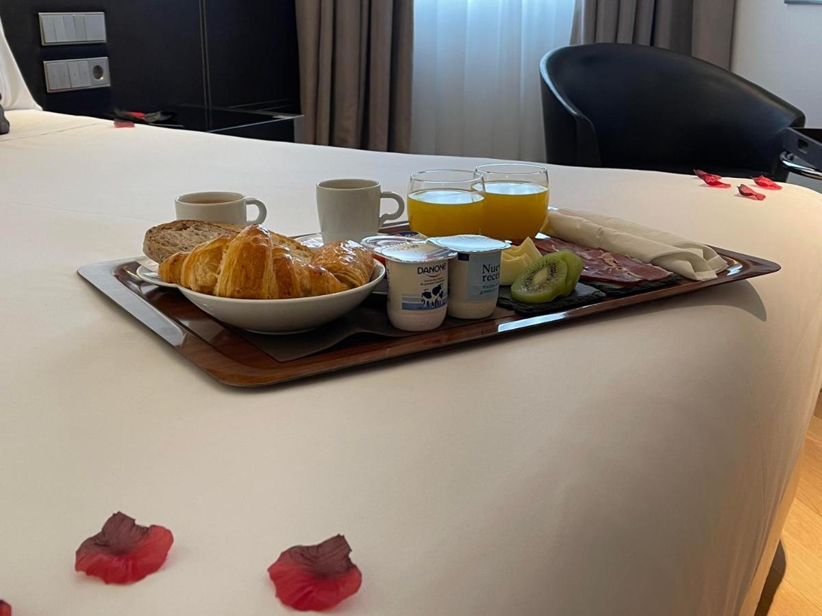 Hotel Inffinit Vigo Luaran gambar