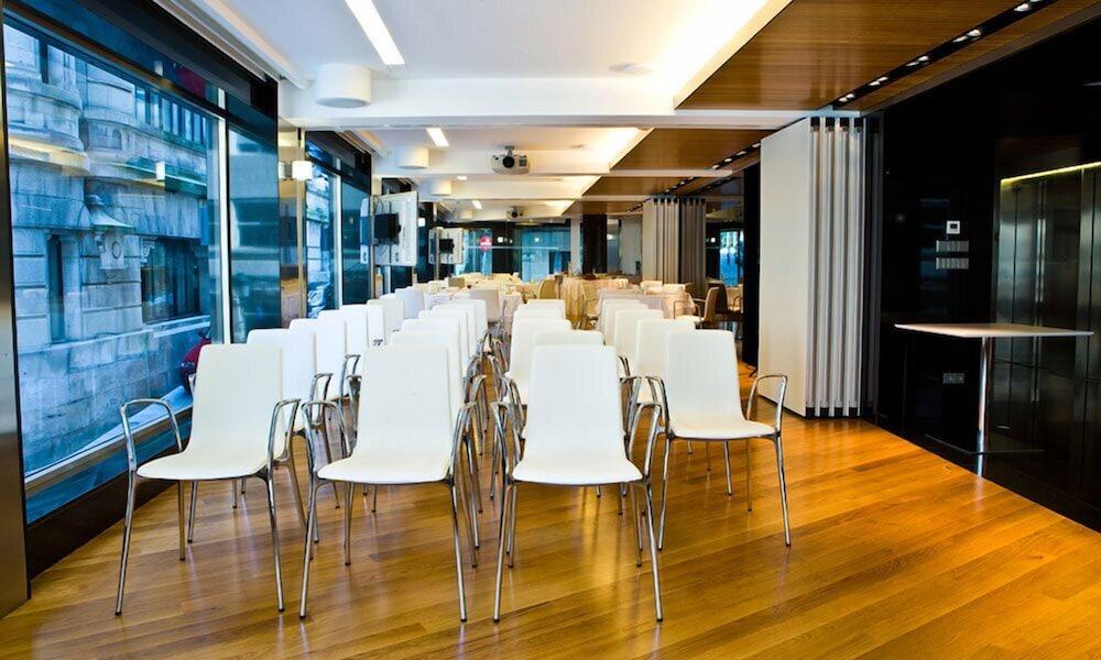 Hotel Inffinit Vigo Luaran gambar