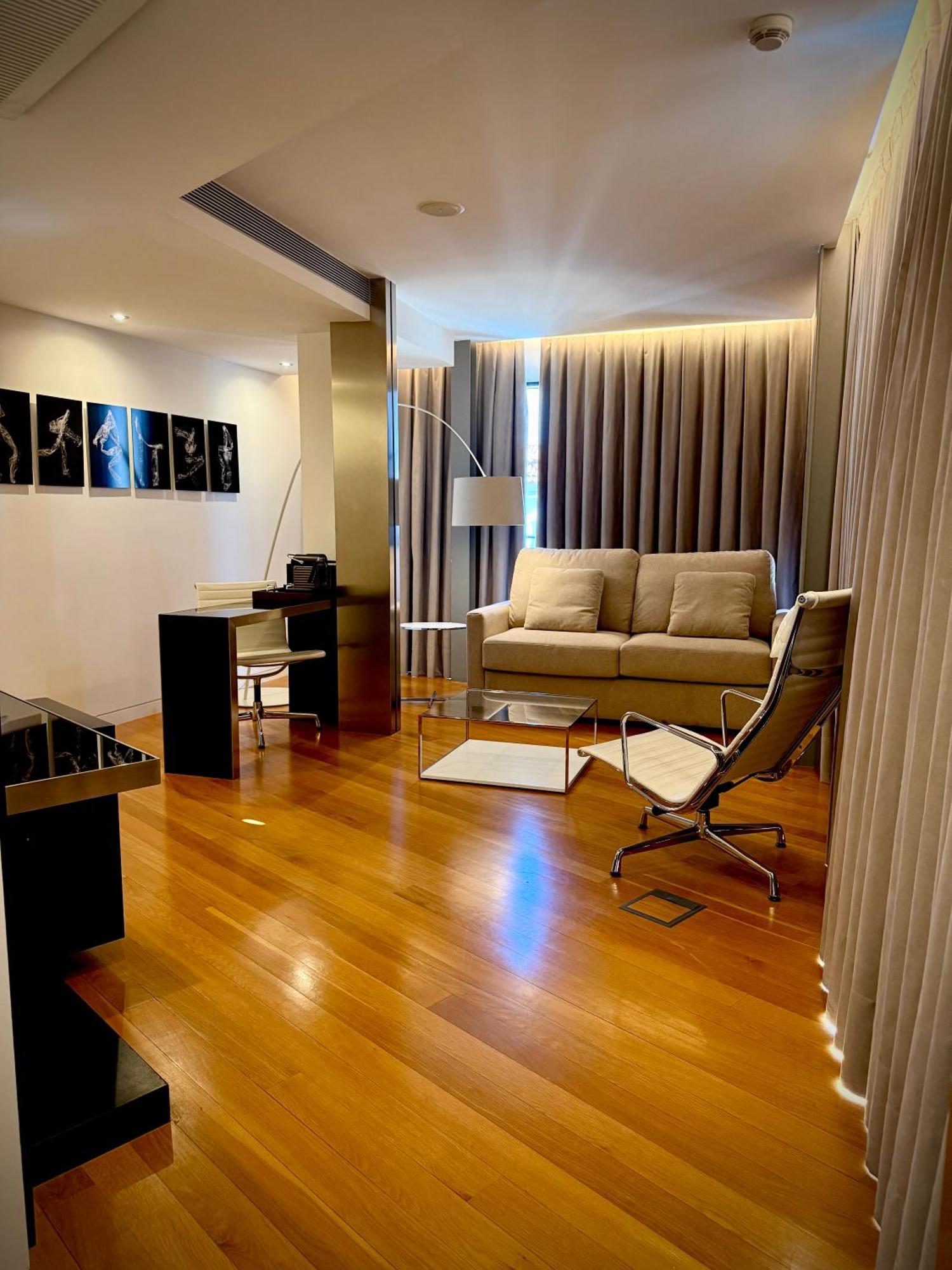 Hotel Inffinit Vigo Luaran gambar